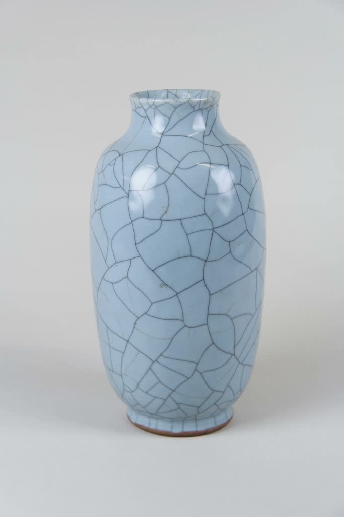 Celadon Crackle Vase - decor